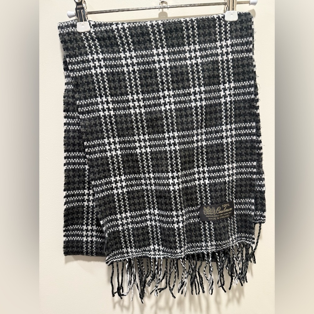 Black and White Plaid Cashmere Scarf